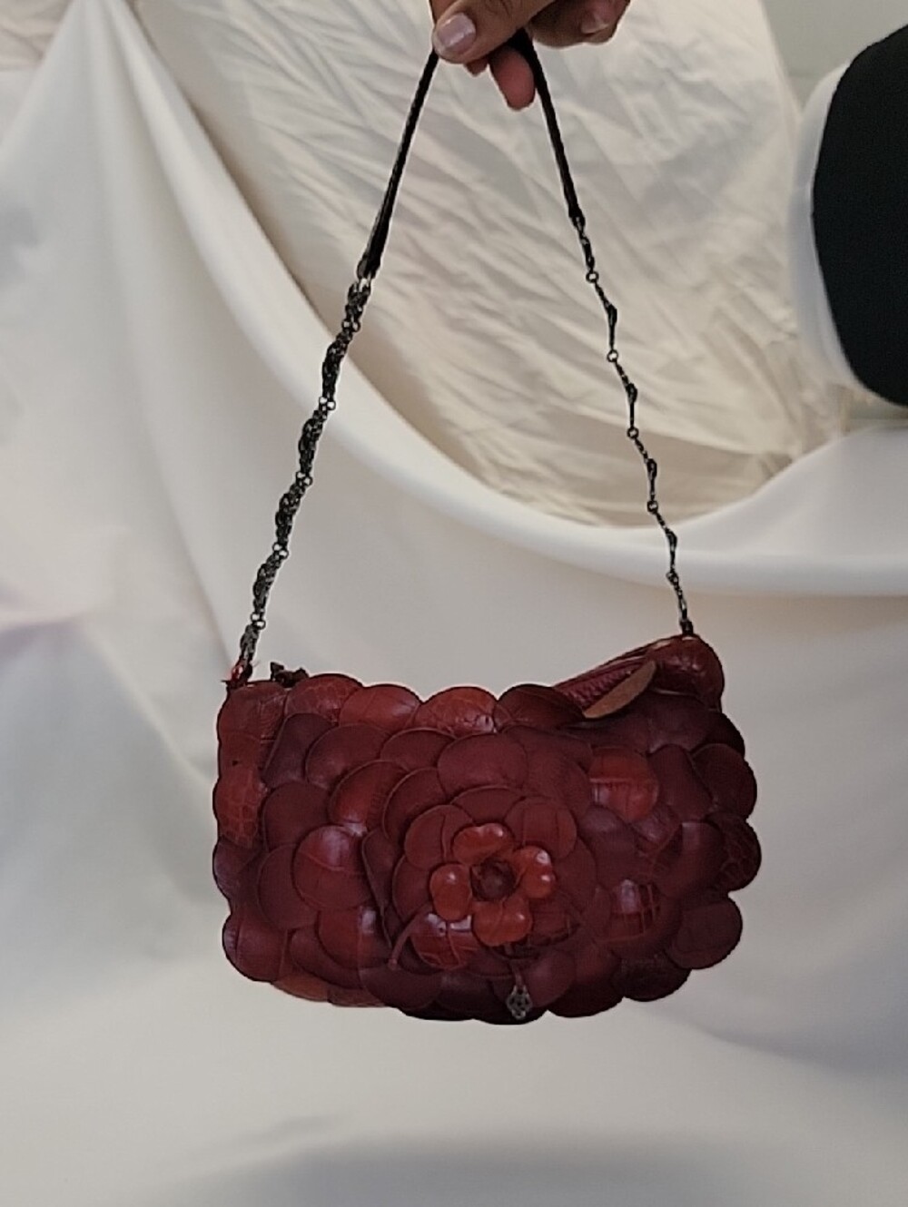 Red leather Brighton Rosalie handbag 3D flower petals - Picture 8 of 9
